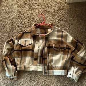 Cropped neutral plaid flannel jacket